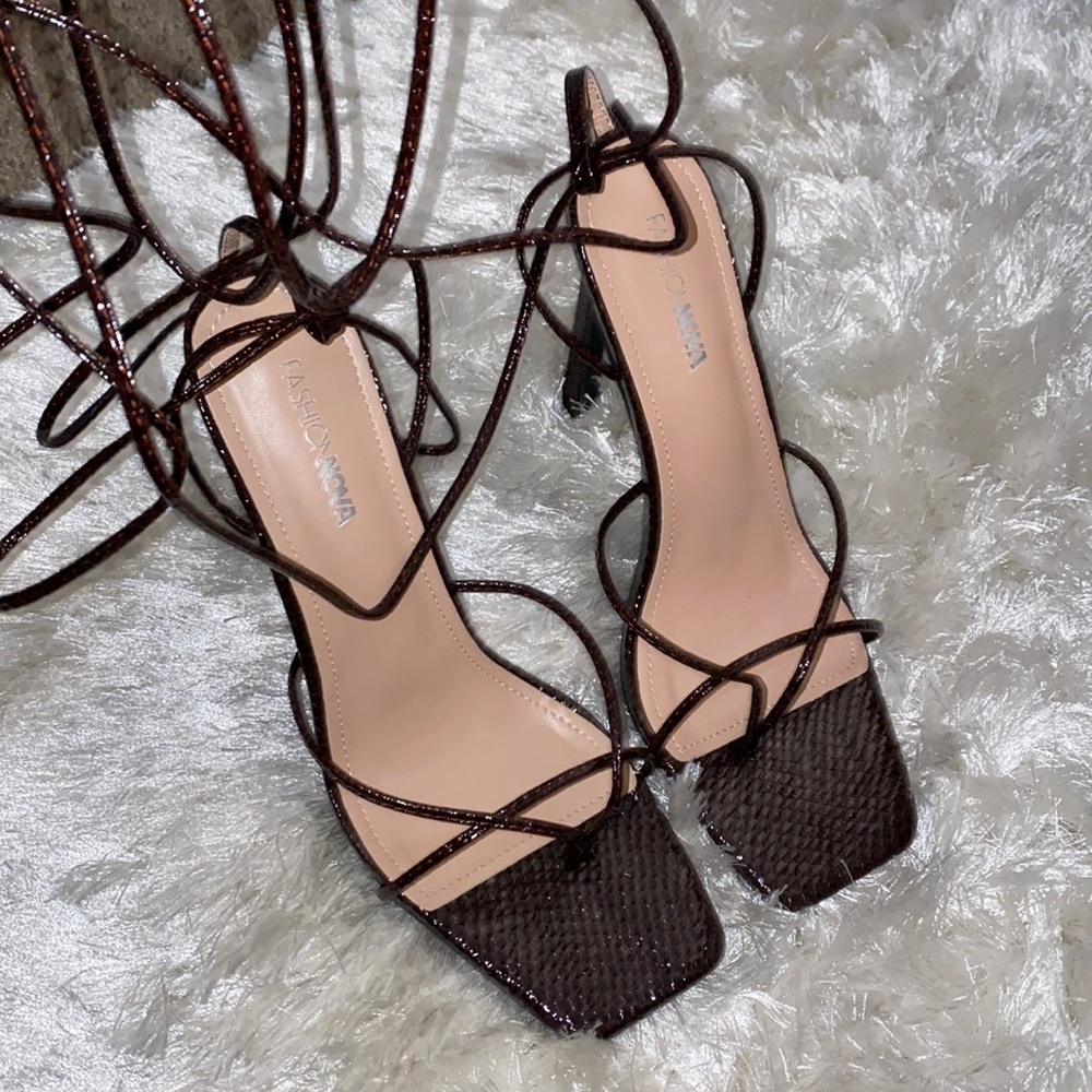 Lace up heels!